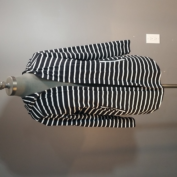 Petite MP Talbots super stretchy black and white casual cardigan size medium P - Picture 1 of 14